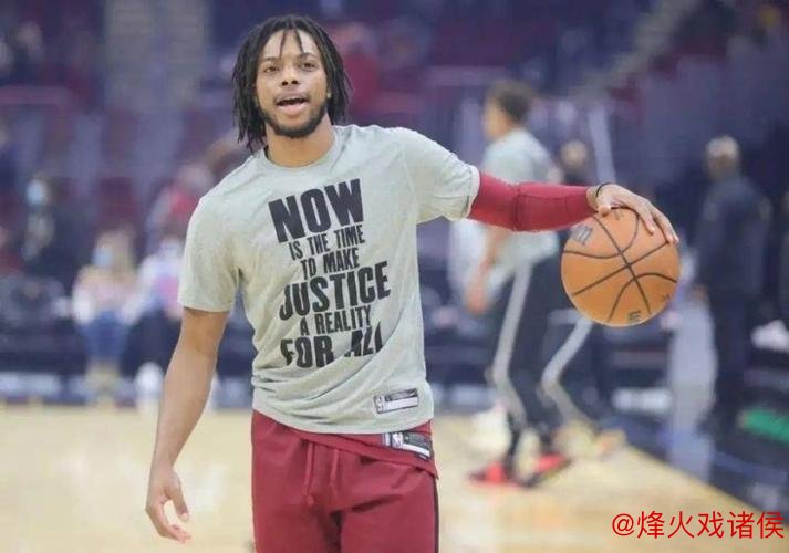 加兰39分骑士豪取8连胜击溃雄鹿6连败 绿军轻松大胜老鹰 加兰39分骑士豪取8连胜击溃雄鹿6连败 绿军轻松大胜老鹰