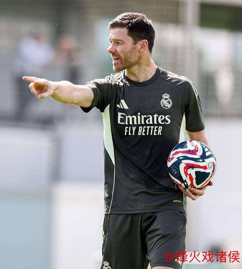 皇马队内三名问题球员曝光！阿隆索怒斥：我像在带幼儿园，受够了