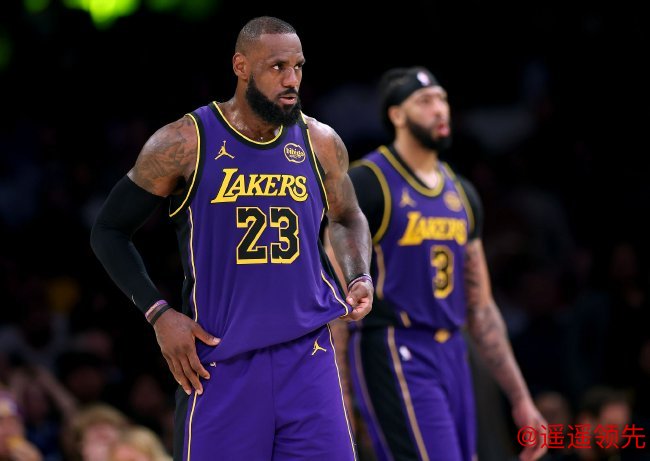 詹姆斯继续书写传奇