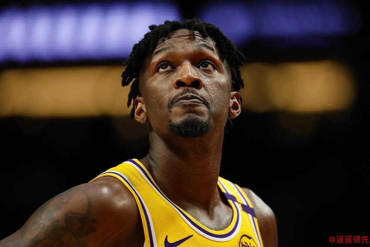 火箭评估交易芬尼-史密斯！引援瞄准四大后卫 明确两项运作原则