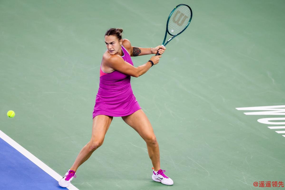 武网第5日萨巴伦卡取15连胜 高芙携9连胜晋级4强