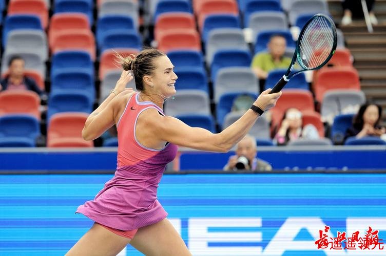 武网第5日萨巴伦卡取15连胜 高芙携9连胜晋级4强